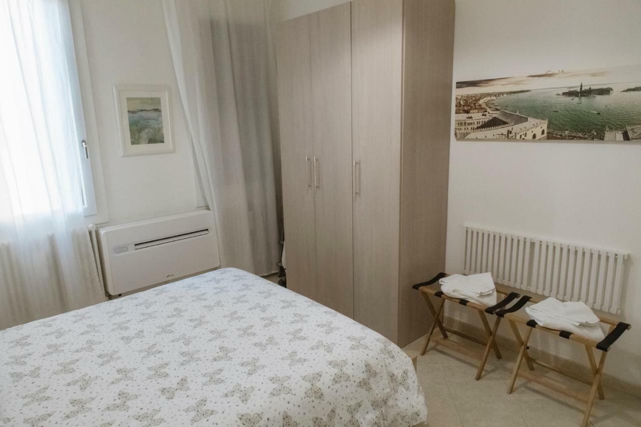 Biennale Bianco & Rosso * Venise